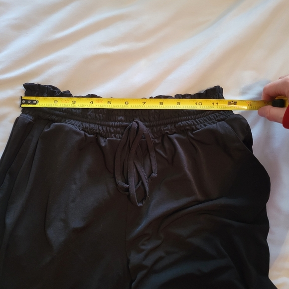 Ellen Tracy Black Casual Pants Size Small - Picture 5 of 11